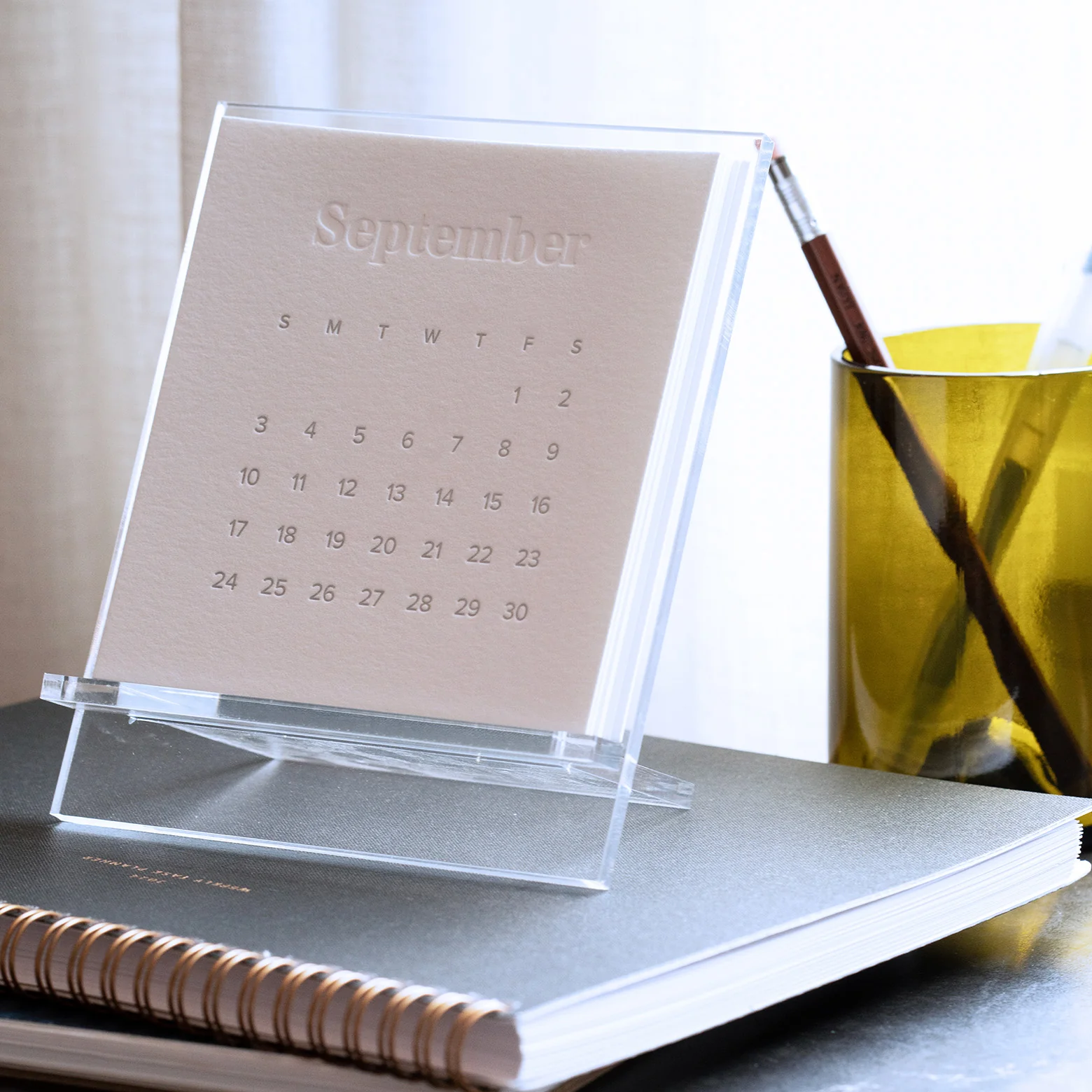 2026 Acrylic Desk Calendar - Image 4